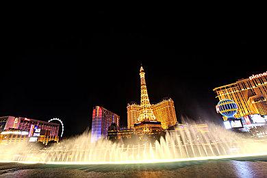 像素风童话恐怖游戏《小古德两只鞋》上市宣传片